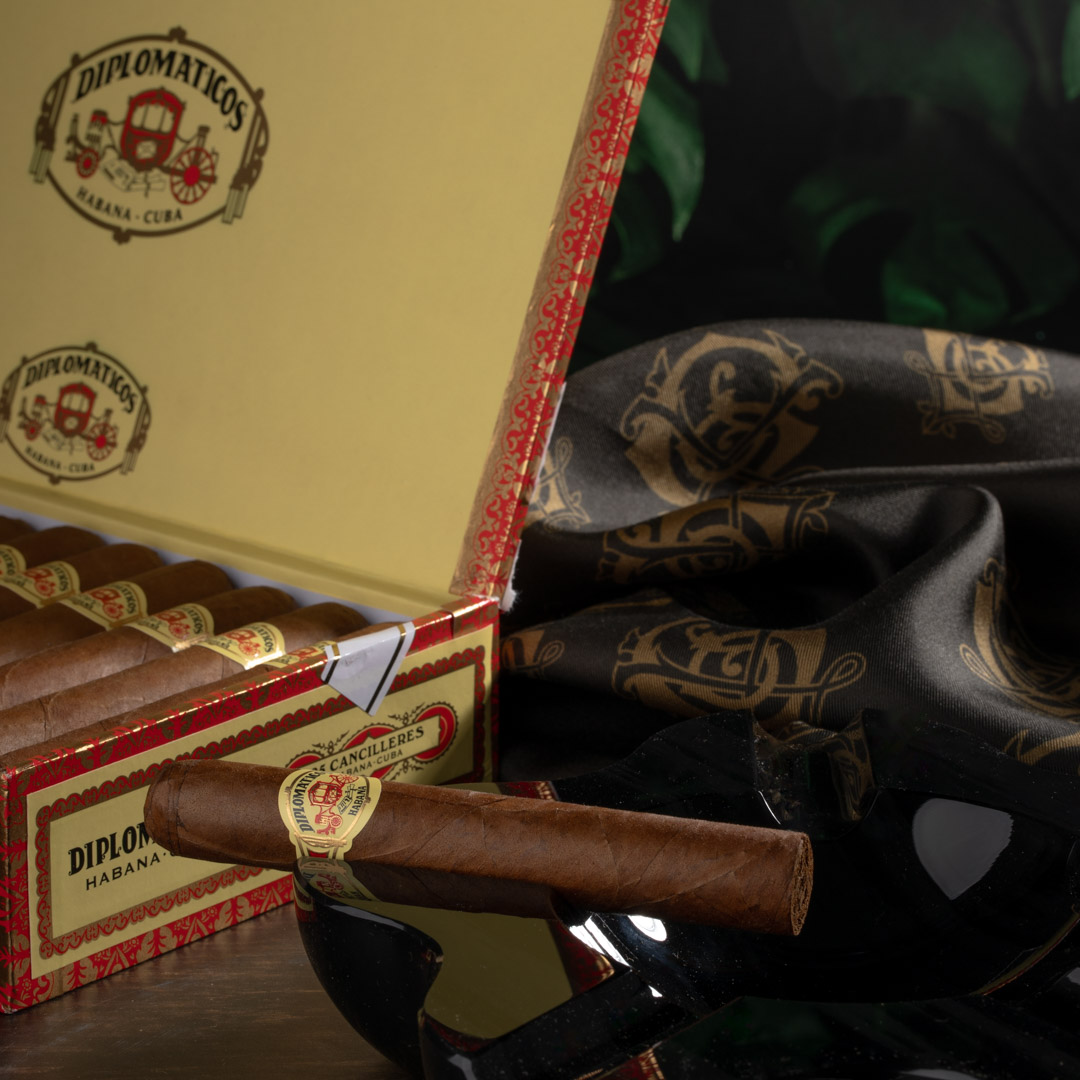 Diplom&aacute;ticos Cancilleres