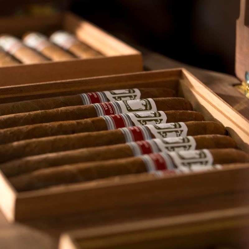 perfectos-humidor-2014-suiza-set
