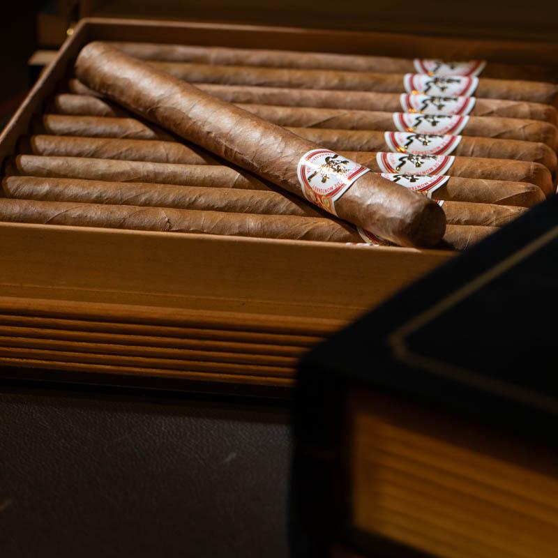 maravillas-coleccion-habanos-xiii-2015-stick