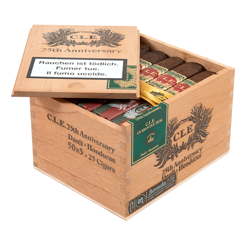 C.L.E. 25TH ANNIVERSARY - ROBUSTO Box 25