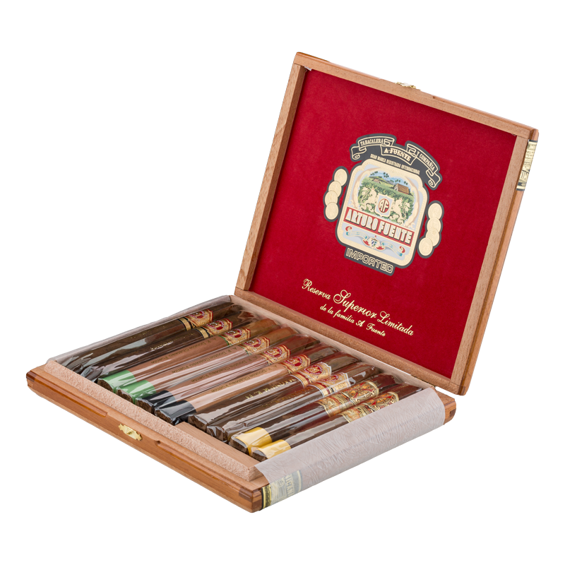 ARTURO FUENTE HOLIDAY COLLECTION SAMPLER - 2023 Box 10
