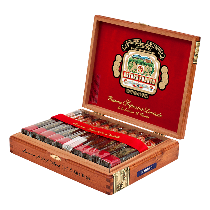 ARTURO FUENTE ANEJO No. 77 SHARK Box 20