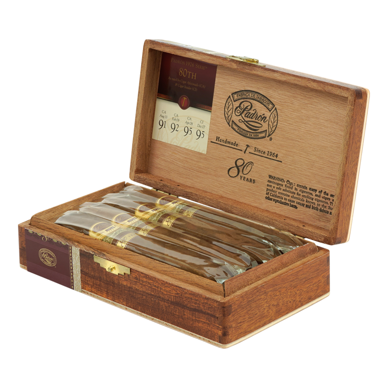 PADRON 1926 80 YEARS Box 8